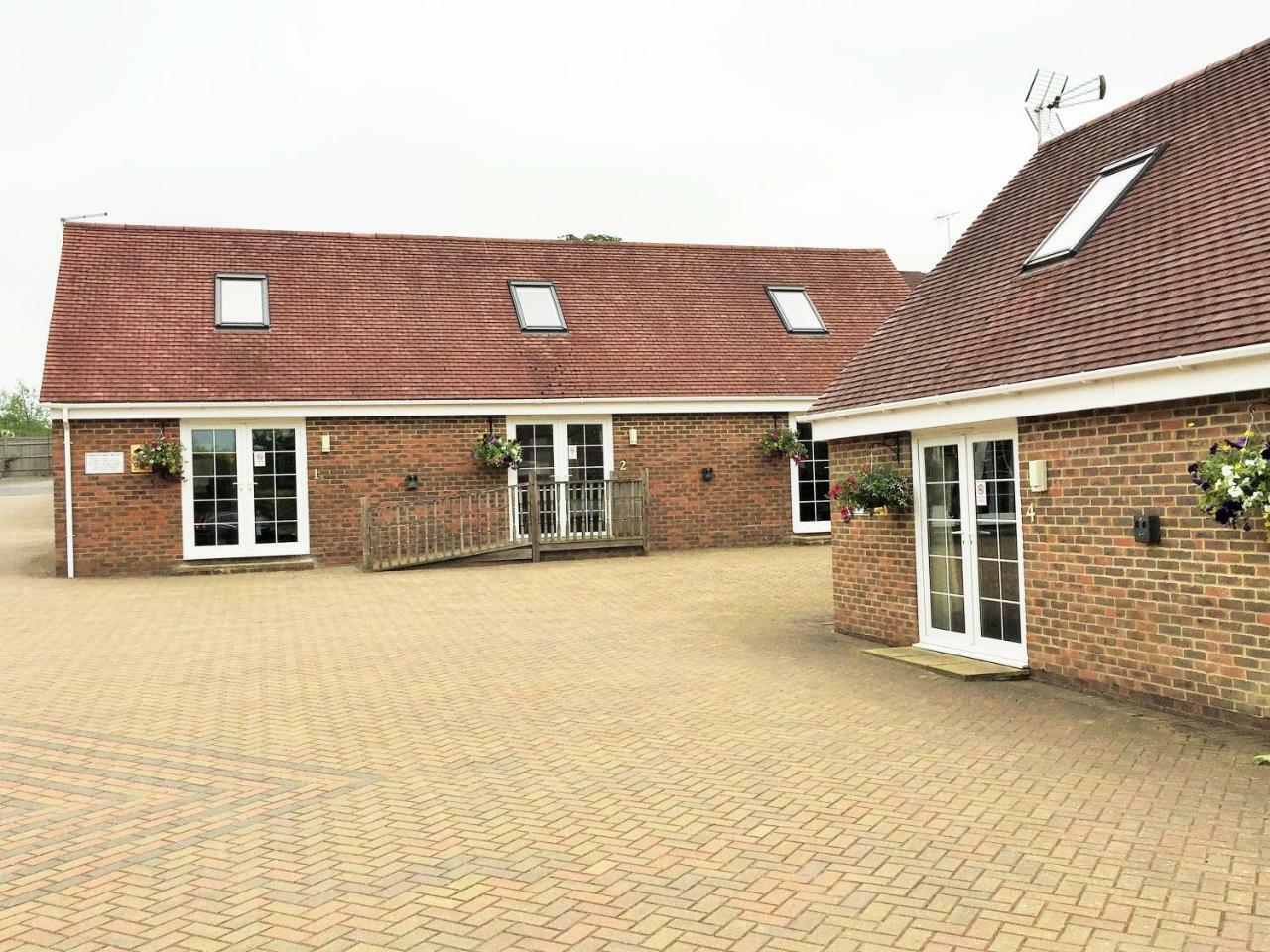 Forest Edge Motel Ticehurst Exterior foto